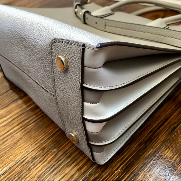 Michael Kors Large Grey Mercer Pebbled Accordion Tote Crossbody Shoulder Bag - Picture 14 of 16